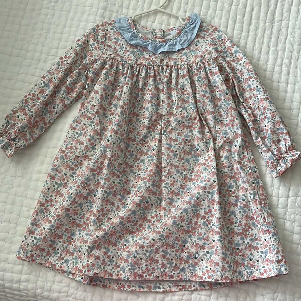 Beautiful Stitchy fish dress in new condition!